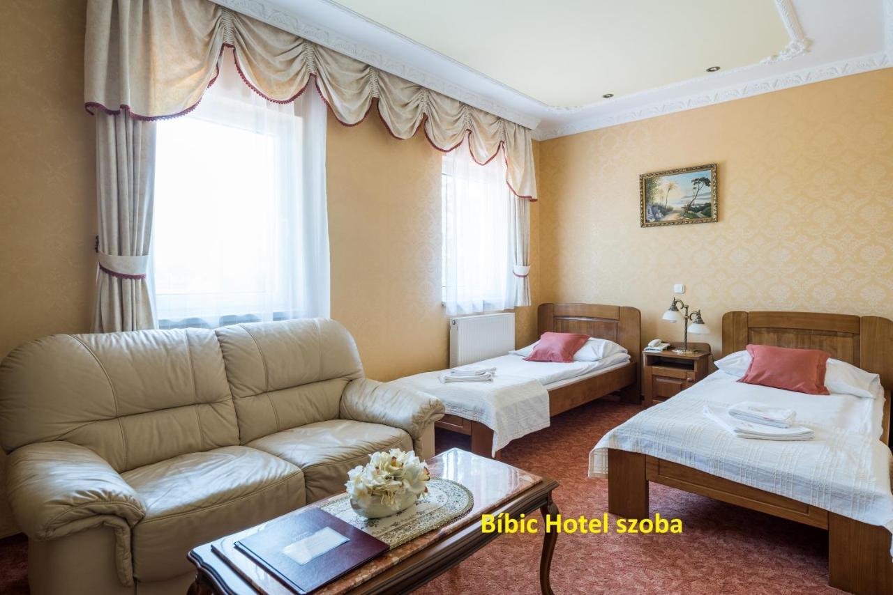 Hotel Bibic Es Tueskevar Etterem Es Horgaszto Nyíregyháza 外观 照片
